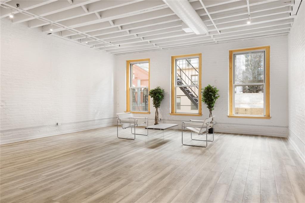 447 36th Street - Photo 1