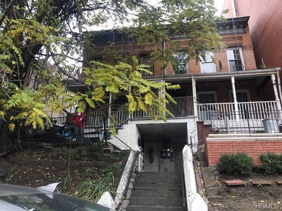 1878 Cedar Avenue - Photo 1