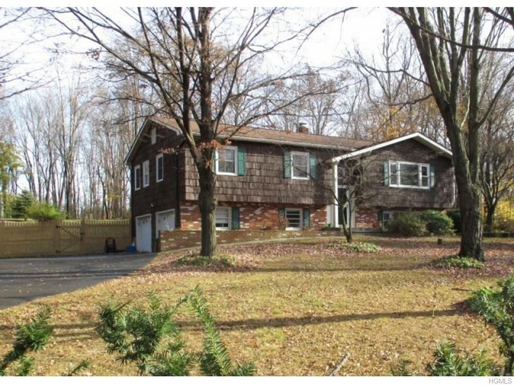 126 Sycamore Drive - Photo 1