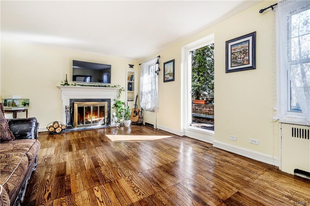 100 Pinewood Road - Photo 1