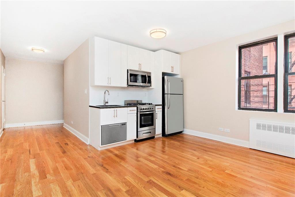 441 Convent Avenue - Photo 1