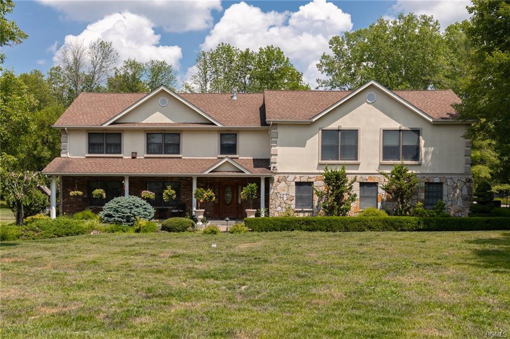 32 Leo Lane - Photo 1