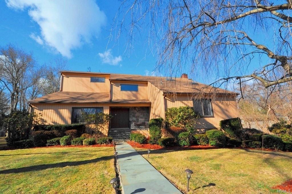 4 Rosewood Road - Photo 1