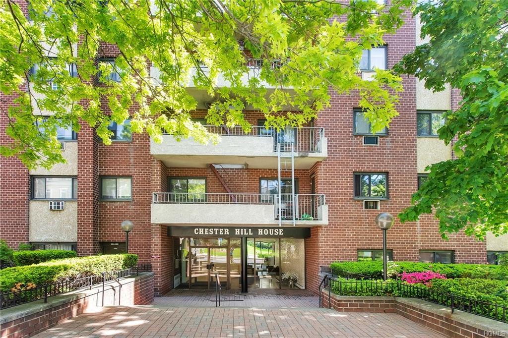 395 Westchester Avenue - Photo 1