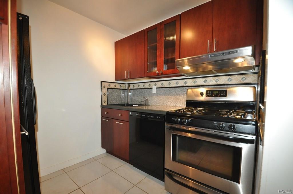 377 Westchester Avenue - Photo 1