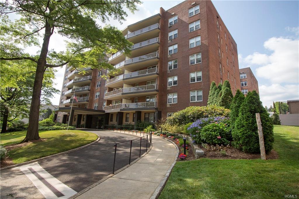 360 Westchester Avenue - Photo 1