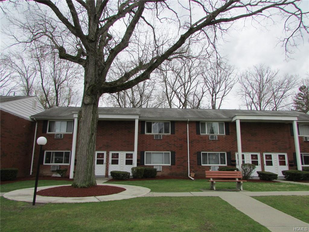 13 Manor Drive - Photo 1