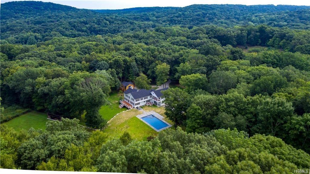 33 Saddle Ridge Road - Photo 1
