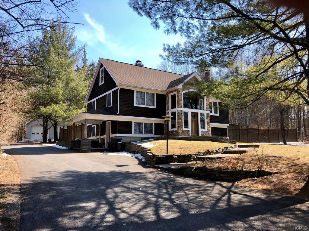948 Berme Road - Photo 1
