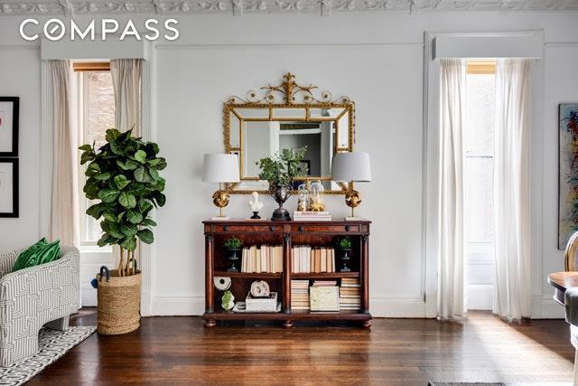 34 Gramercy Park - Photo 1
