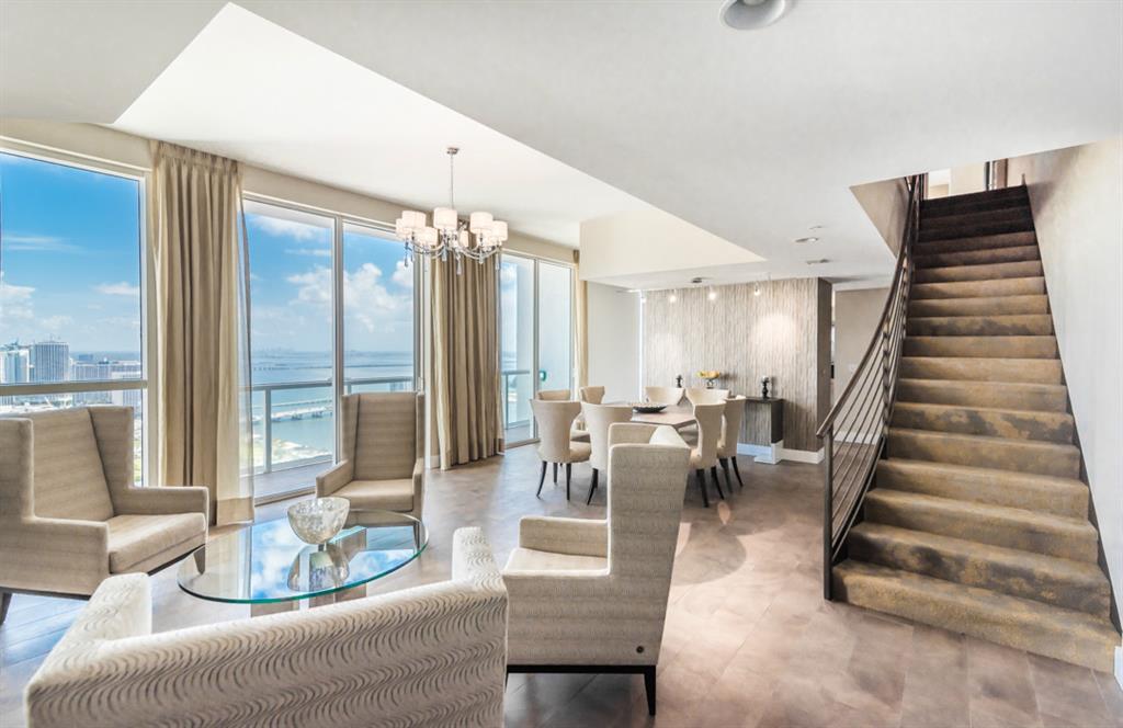 244 Biscayne - Photo 1