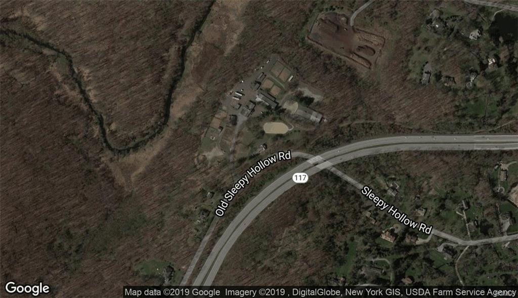 204 Old Sleepy Hollow Road - Photo 1
