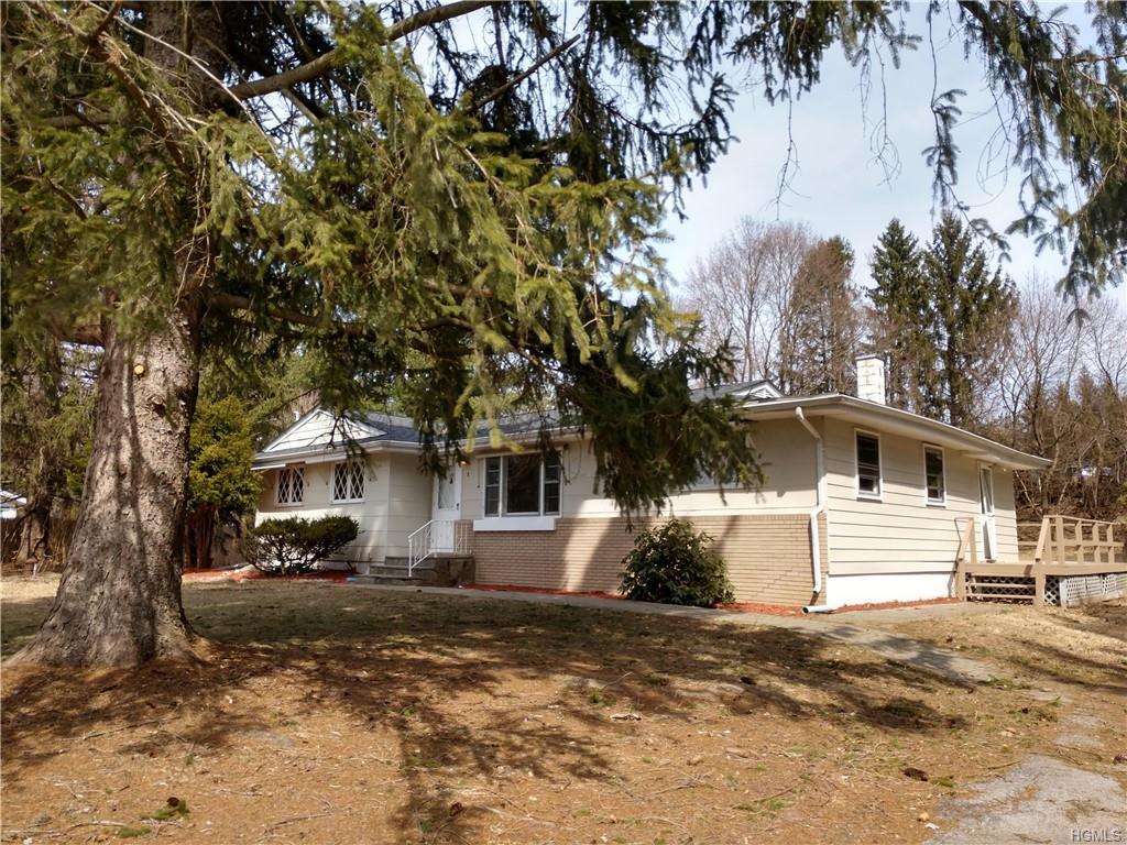 8 Mcallister Drive - Photo 1