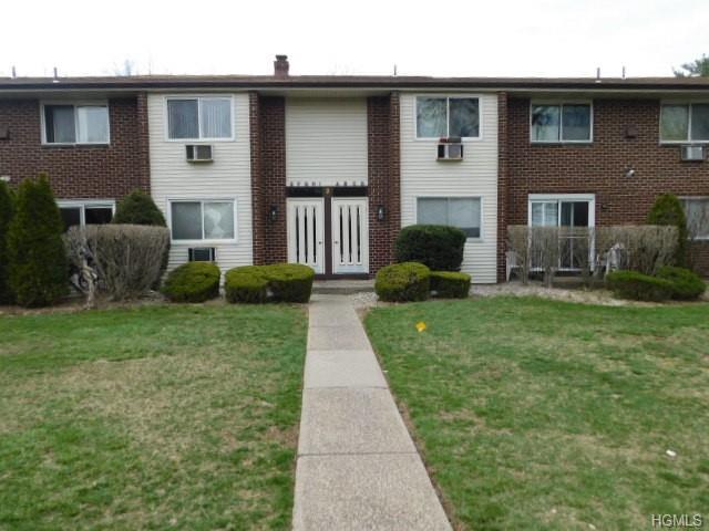 2 Blue Hill Commons Drive - Photo 1