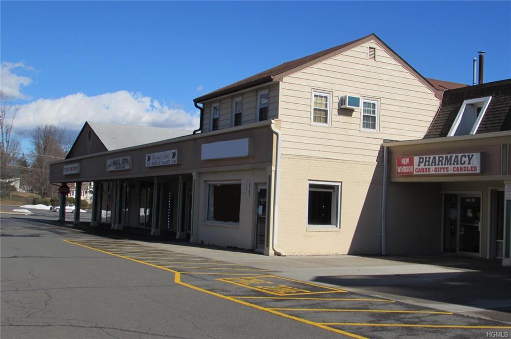 215 Quassaick Avenue - Photo 1