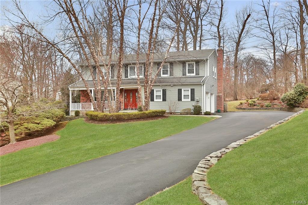 4 Ethan Allen Court - Photo 1