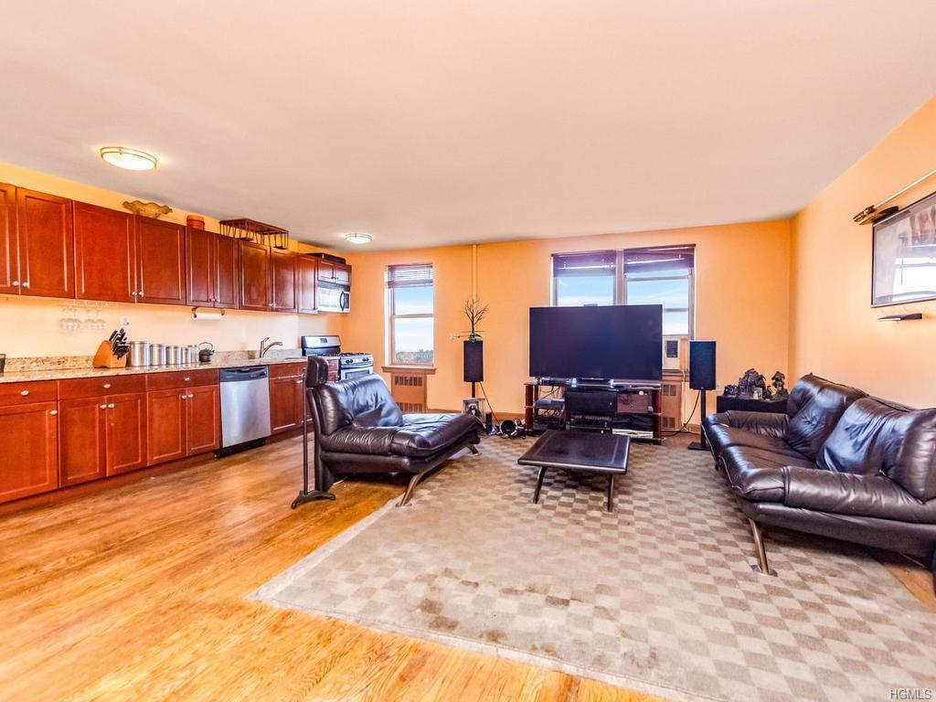 325 201st Street - Photo 1
