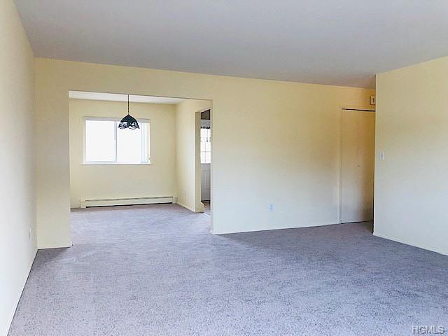 7 Fishkill Glen Drive - Photo 1