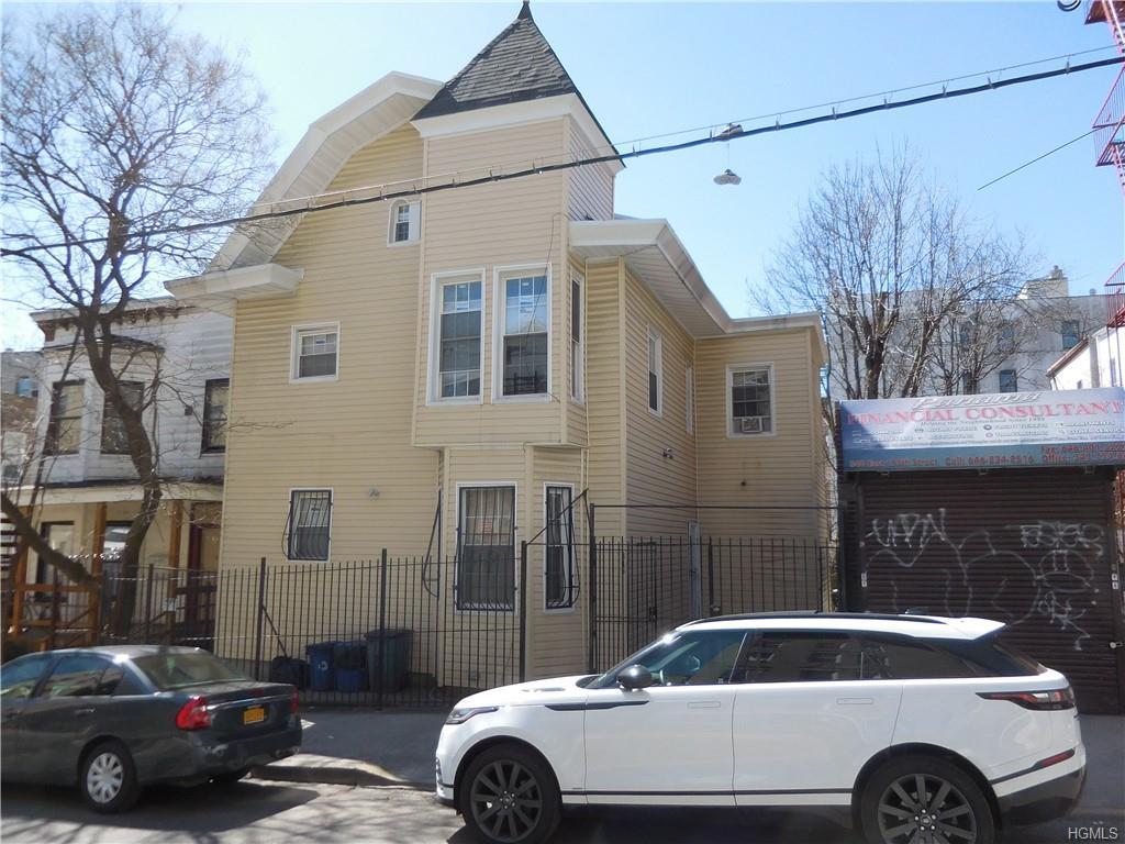 346 195th Street - Photo 1