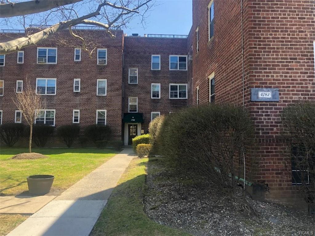 4782 Boston Post Road - Photo 1