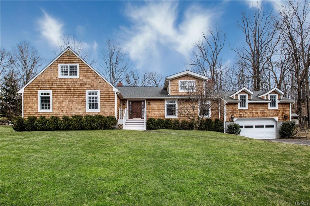11 Deer Hill Lane - Photo 1