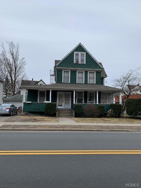 35 Wayne Avenue - Photo 1