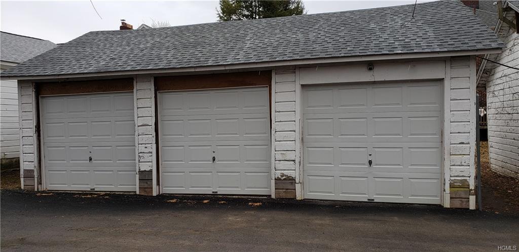 135 Fullerton Avenue - Photo 1