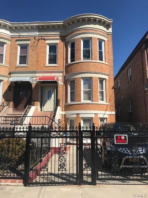 1510 Benson Street - Photo 1