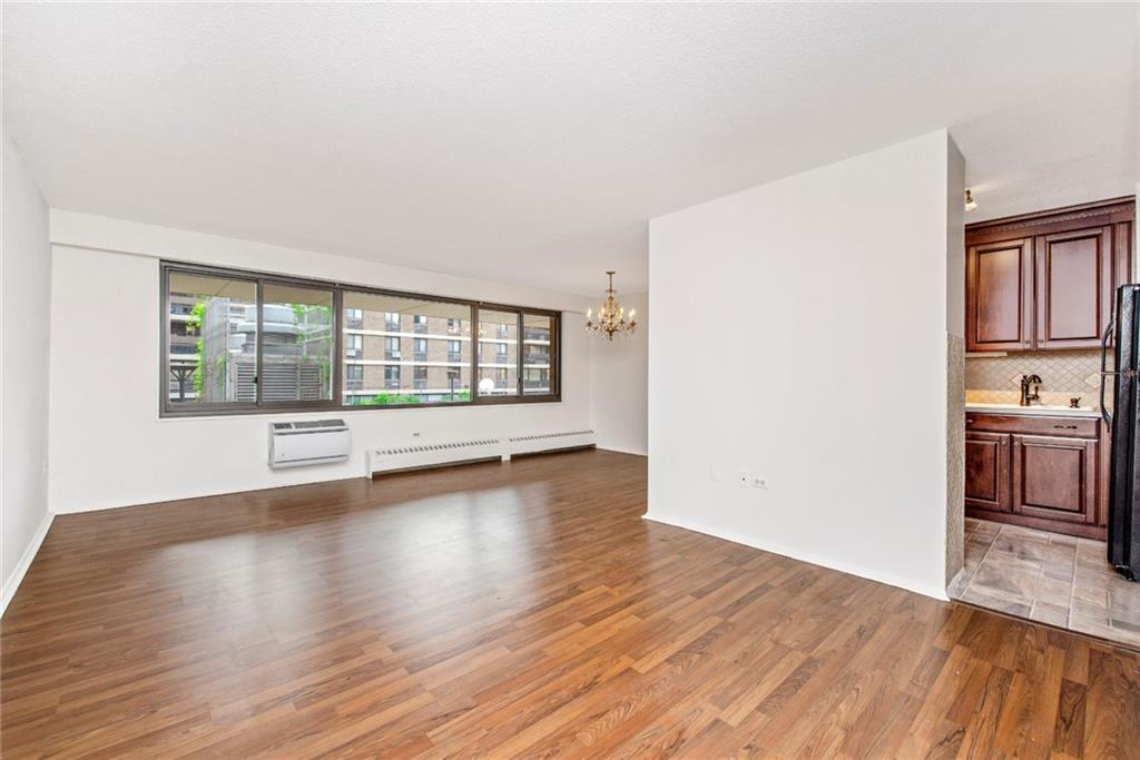 80 Beekman Street - Photo 1