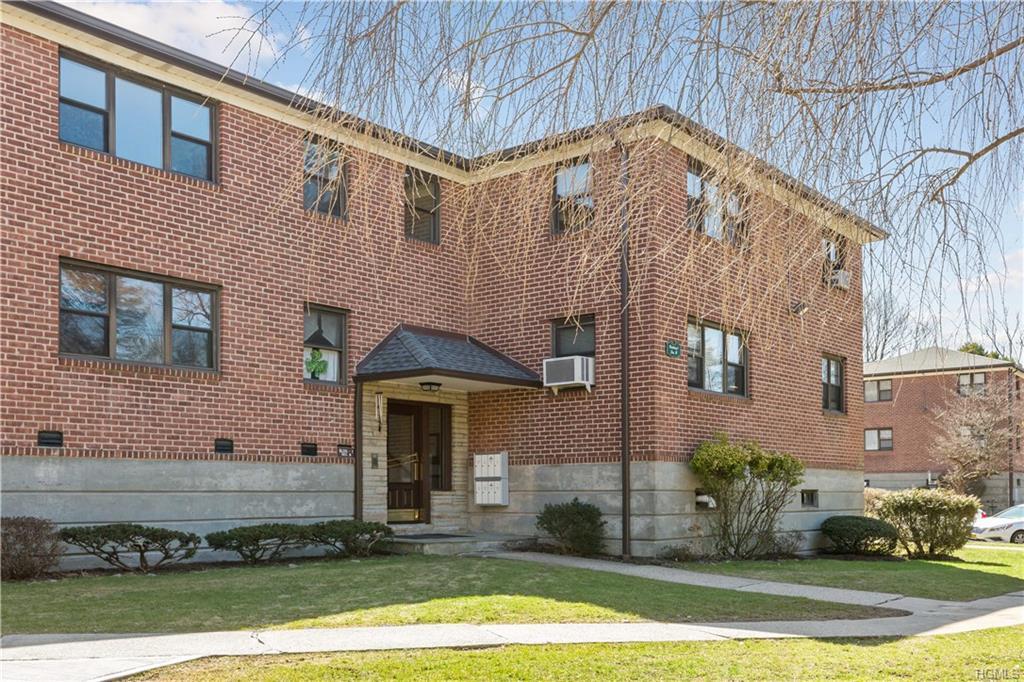 154 Martling Avenue - Photo 1