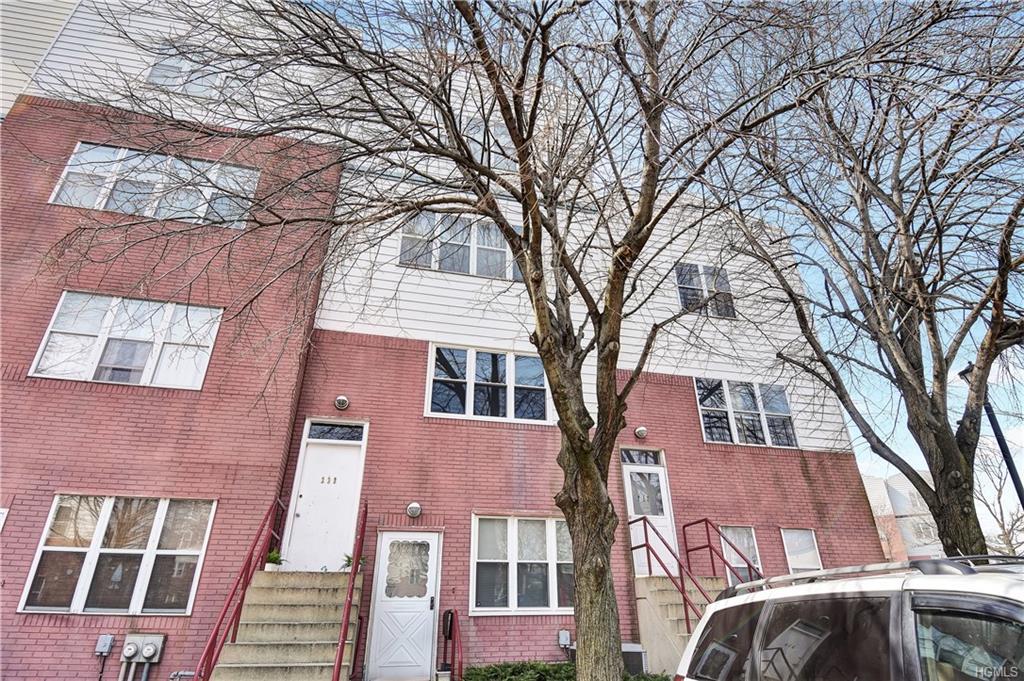 221 Neptune Lane - Photo 1
