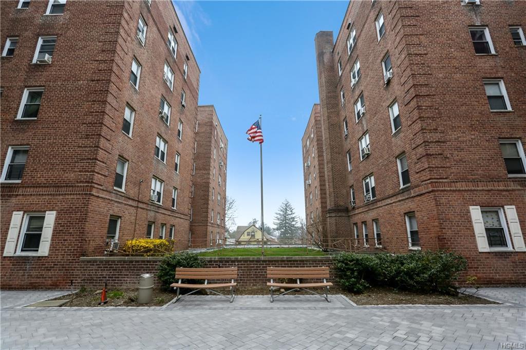 70 Locust Avenue - Photo 1