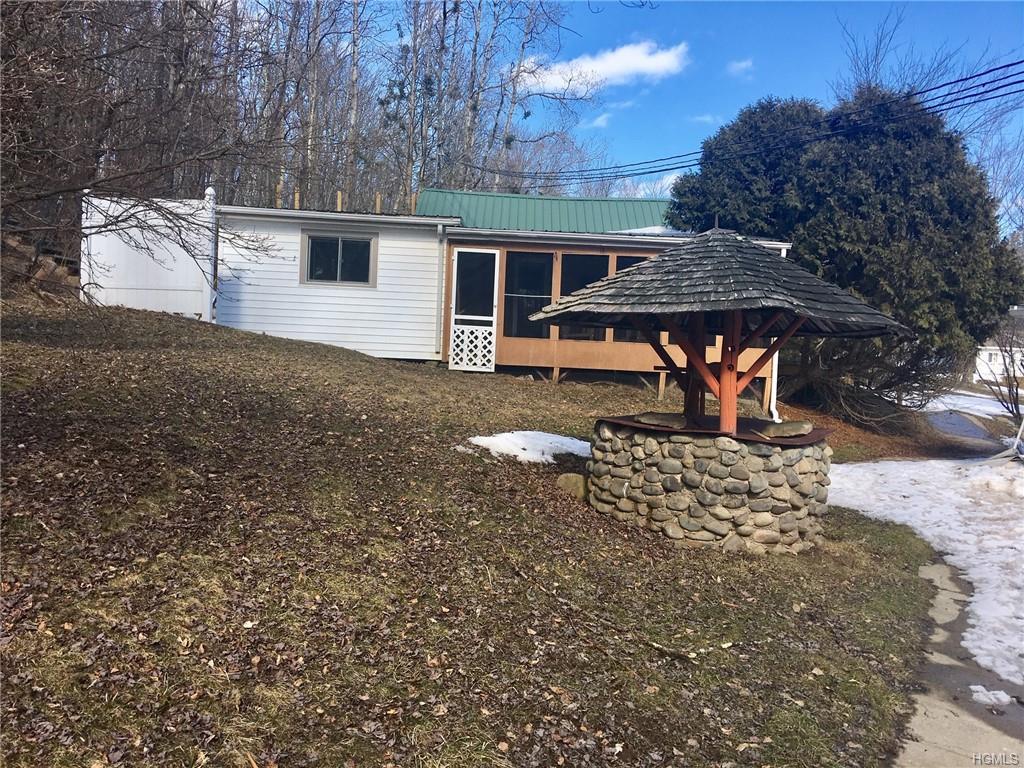 305 Little Ireland Road - Photo 1