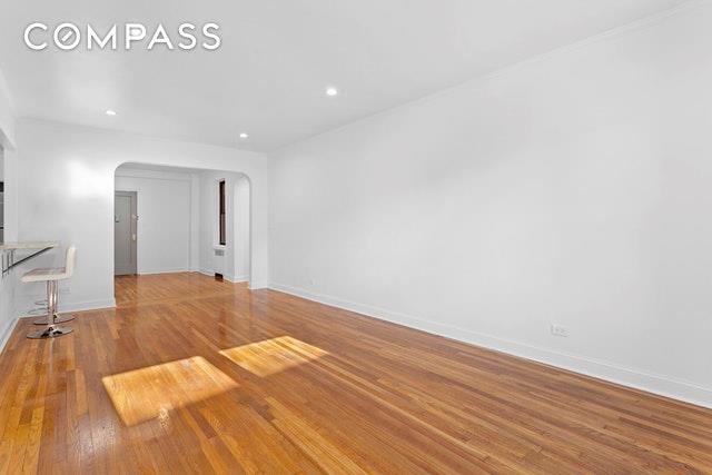 158-18 Riverside Drive - Photo 1