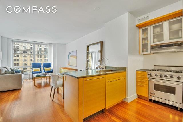 30 West Street - Photo 1