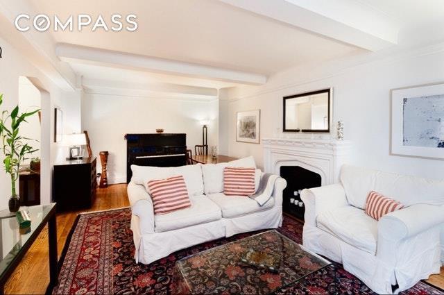 44 Gramercy Park - Photo 1