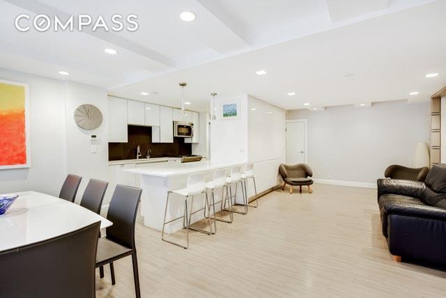 150 End Avenue - Photo 1