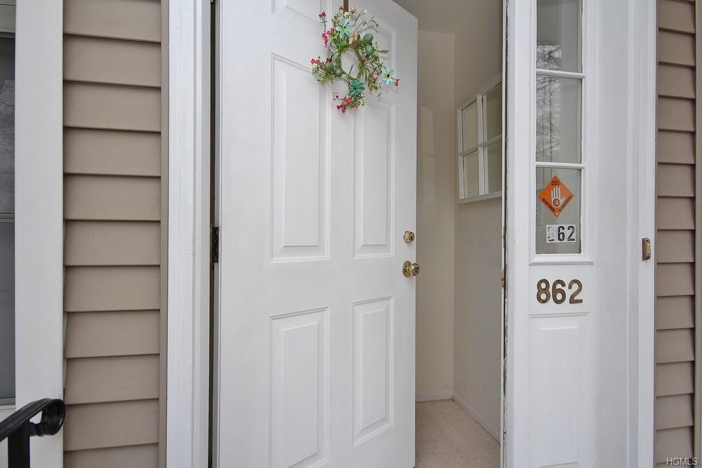 862 Crooked Hill Road - Photo 1