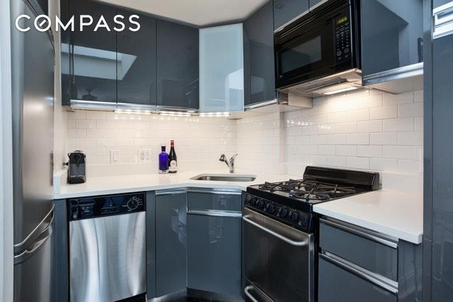 151 20th Street - Photo 1