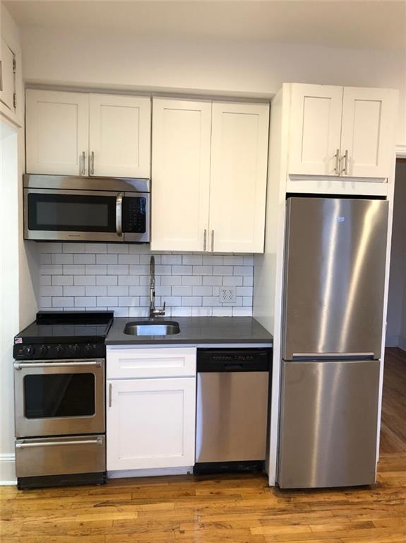 220 Waverly - Photo 1