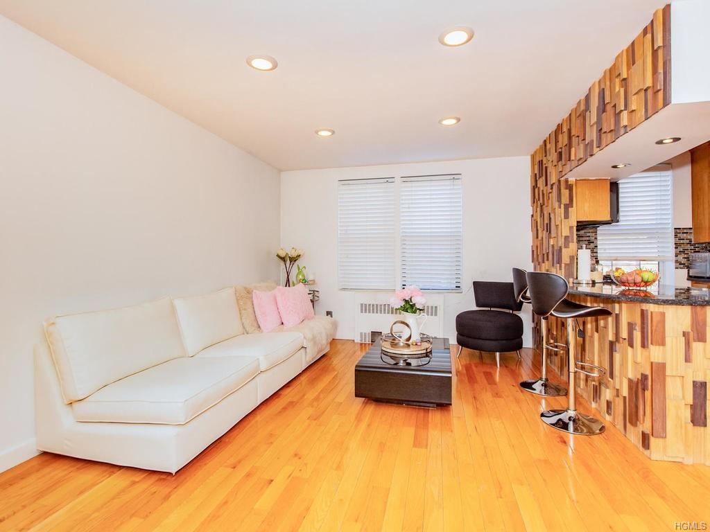 2750 Olinville Avenue - Photo 1