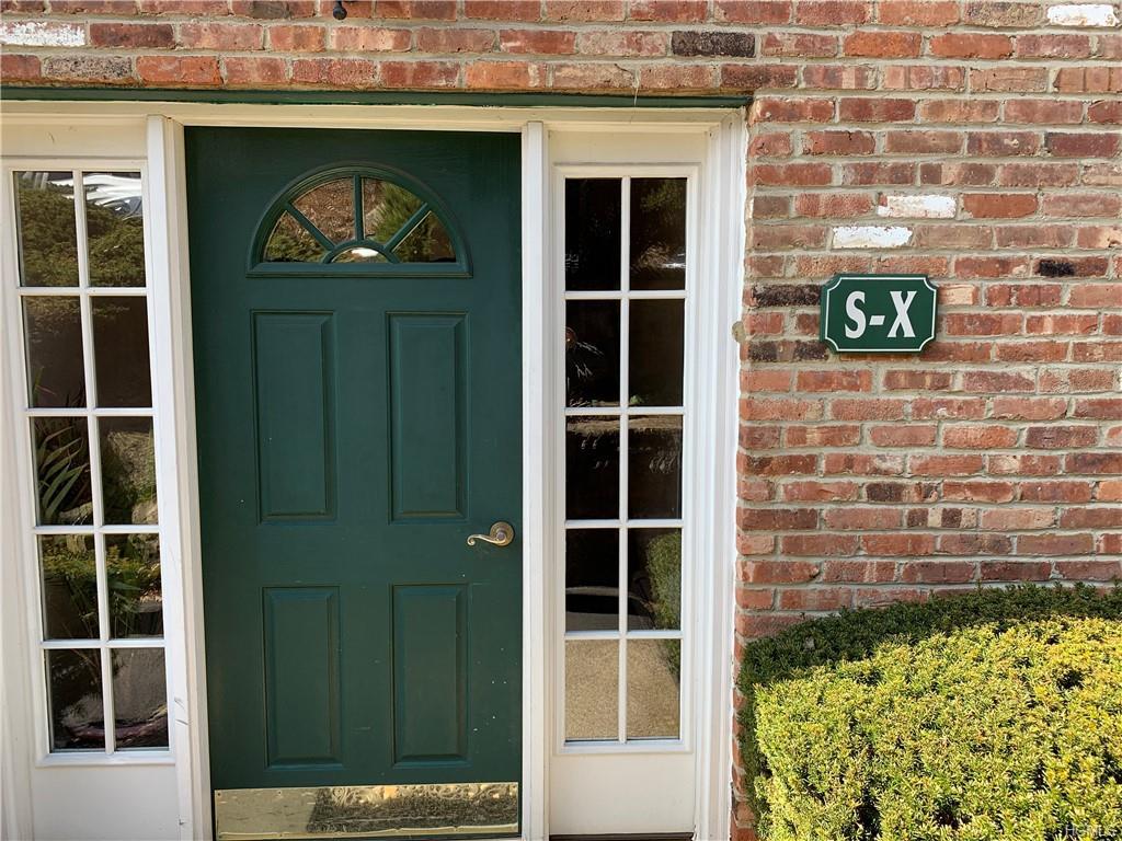 16 Scenic Drive - Photo 1