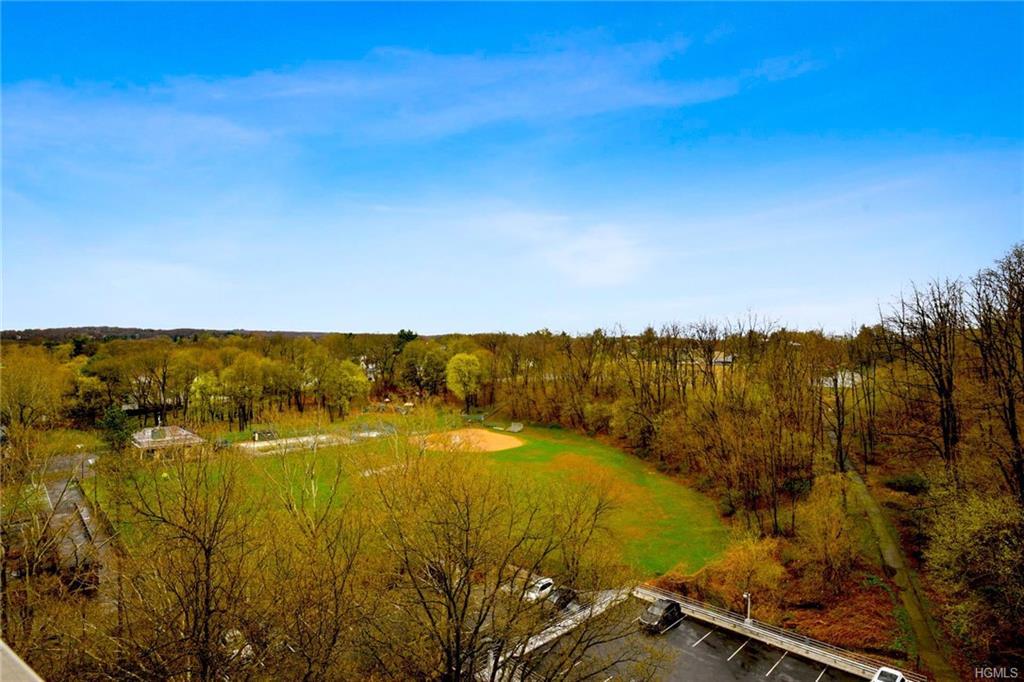 155 Ferris Avenue - Photo 1