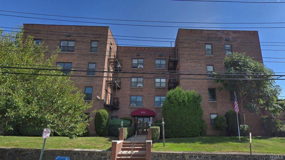 470 Broadway - Photo 1