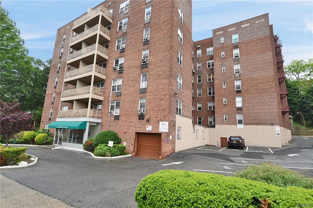 1296 Midland Avenue - Photo 1