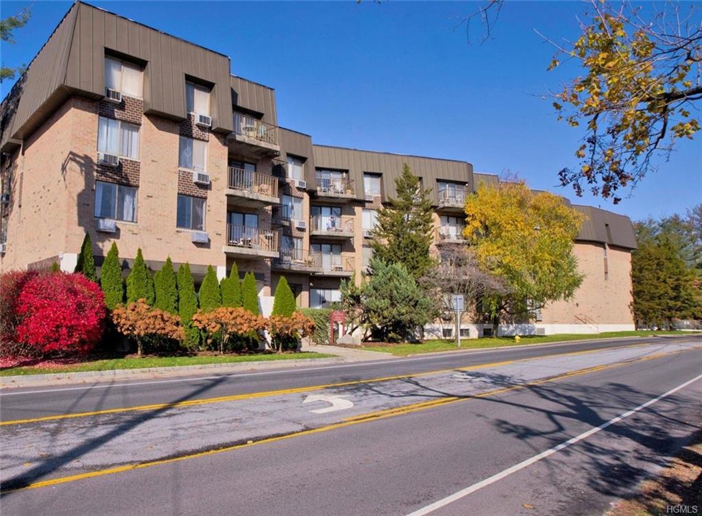 560 Halstead Avenue - Photo 1