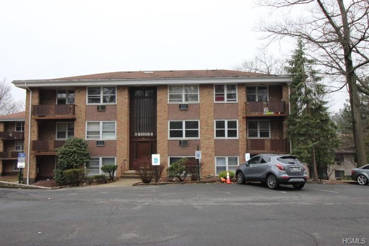 220 Kearsing Parkway - Photo 1