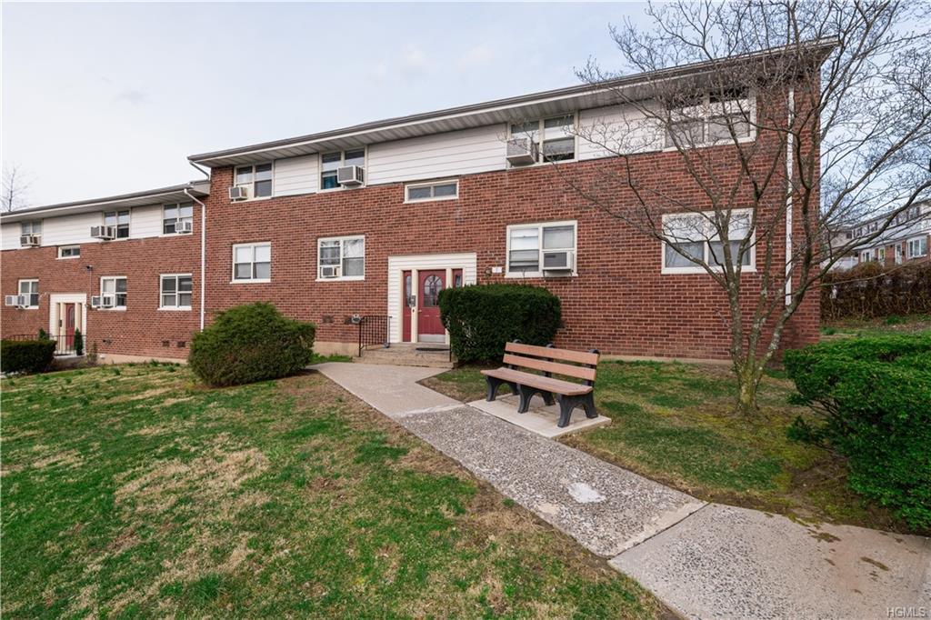 7 Cascade Terrace - Photo 1