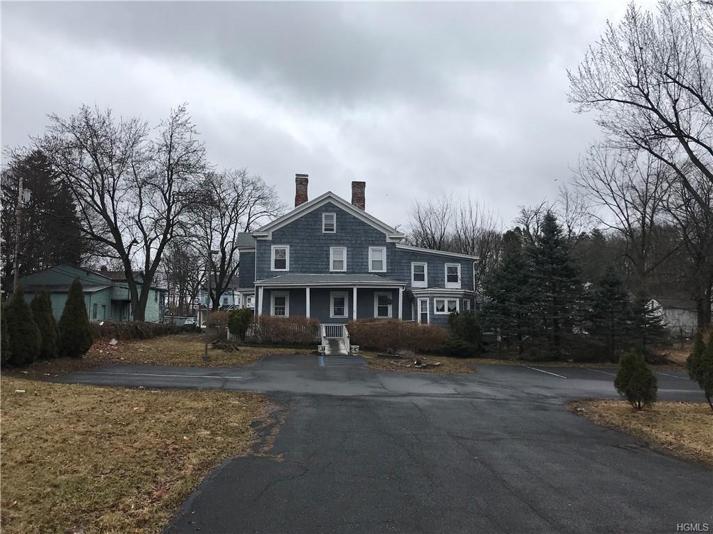 26 Academy Avenue - Photo 1