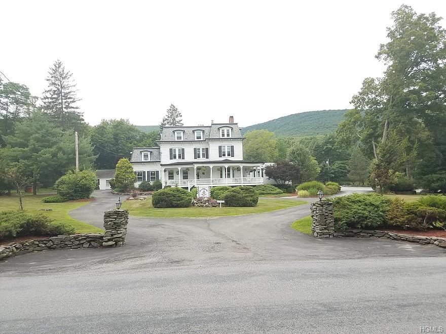 199 Taylor Road - Photo 1